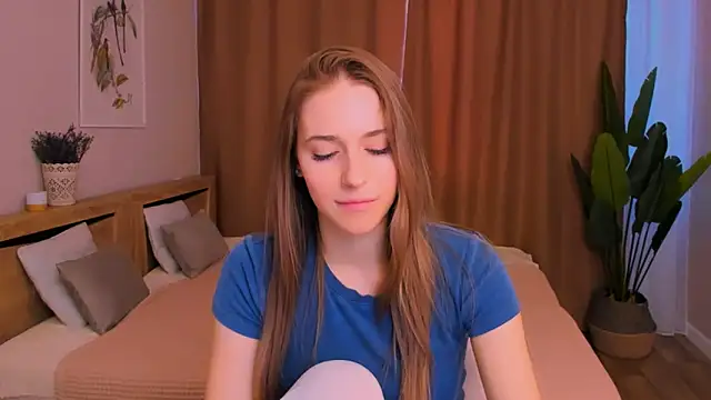 sassy cutie online show from 1, 3, 2026