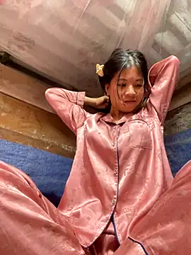 ninixinh online show from 30, 10, 2025