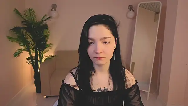 Linda Sweetiest online show from 24, 11, 2025