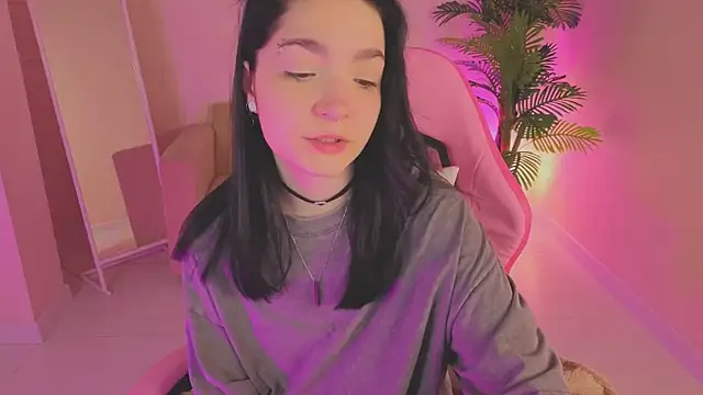 Linda Sweetiest online show from 18, 12, 2025