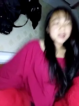 Quynhsumon online show from 5, 3, 2026