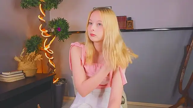 YungLyssy online show from 30, 11, 2025