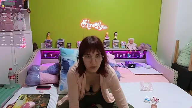 Snapshot of _HeraLuna_ chatting on 24, 2, 2026 HeraLuna online show from 24, 2, 2026