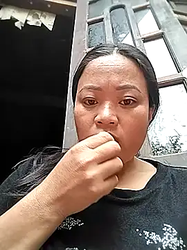 Nadia-a online show from 22, 10, 2025