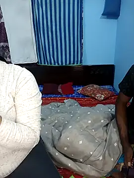 CoupleShow 432 online show from 14, 12, 2025