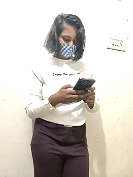 Snapshot of Rinki_hoty chatting on 3, 11, 2025 Rinki hoty online show from 3, 11, 2025