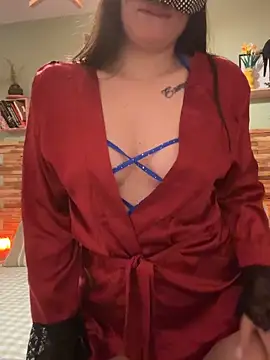 Snapshot of _isadora chatting on 5, 1, 2026 isadora online show from 5, 1, 2026