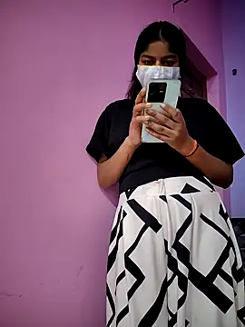 Student 12th online show from 21, 10, 2025