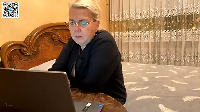 Snapshot of Galatea_2025 chatting on 1, 11, 2025 Galatea 2025 online show from 1, 11, 2025