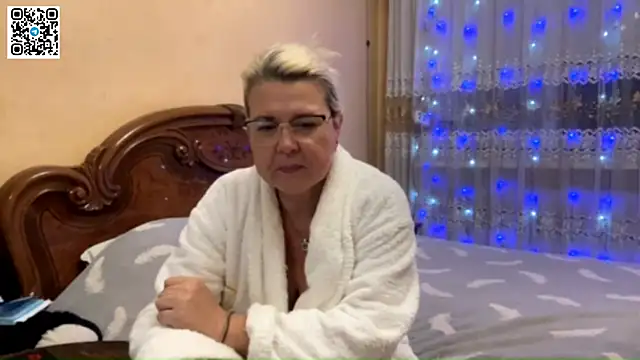 Snapshot of Galatea_2025 chatting on 3, 12, 2025 Galatea 2025 online show from 3, 12, 2025