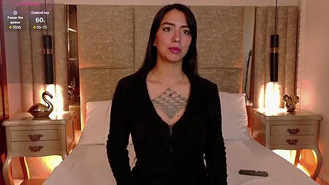 Penelope-Cross online show from 5, 11, 2025