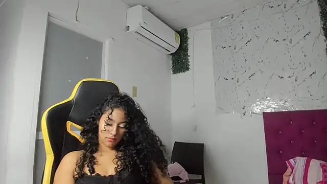 emily stars1 online show from 3, 2, 2026