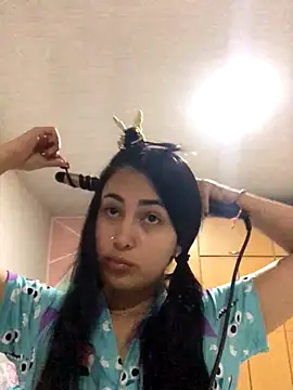 MAVI EC online show from 4, 11, 2025