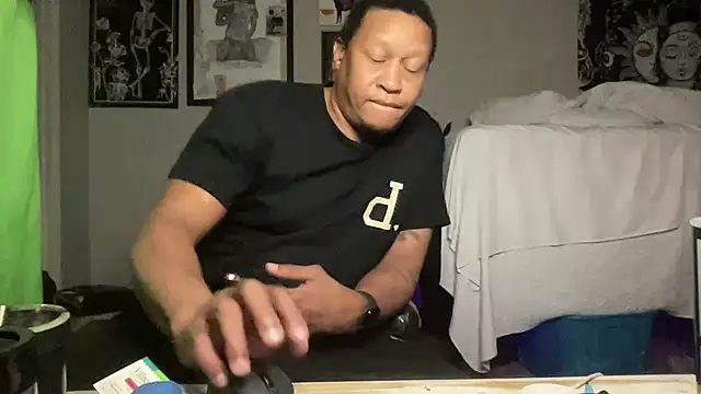 Snapshot of OnGodV1Ooutta10 chatting on 7, 11, 2025 OnGodV1Ooutta10 online show from 7, 11, 2025