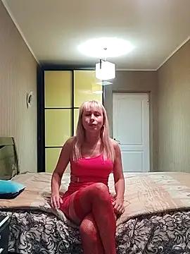 Snapshot of SelinaLovqx chatting on 25, 10, 2025 SelinaLovqx online show from 25, 10, 2025