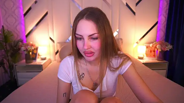 Snapshot of AleksaaJoy chatting on 4, 6, 2026 AleksaaJoy online show from 4, 6, 2026