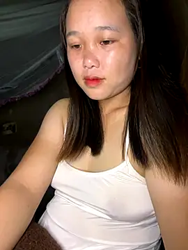 Snapshot of love_pusy09 chatting on 2, 11, 2025 love pusy09 online show from 2, 11, 2025