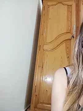 Snapshot of indilasixeey chatting on 24, 5, 2026 indilasixeey online show from 24, 5, 2026