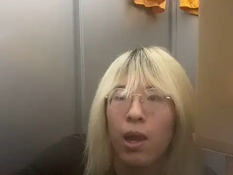 MUIMUICHAN27 online show from 19, 12, 2025