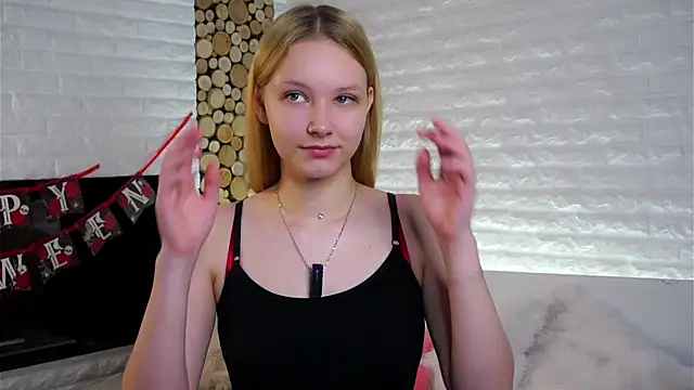 ElissaGlod online show from 30, 10, 2025