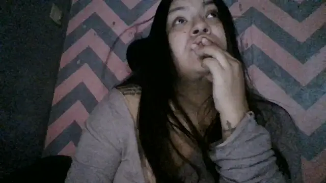 Jennifersbodyy online show from 10, 11, 2025