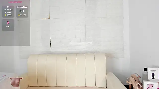 Snapshot of Katie_perry18 chatting on 19, 11, 2025 Katie perry18 online show from 19, 11, 2025