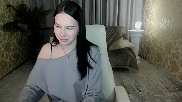 FloraCherry online show from 12, 11, 2025