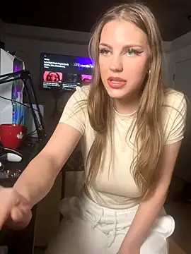 elliepixie online show from 21, 12, 2025