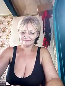 Snapshot of NikaGold454 chatting on 14, 11, 2025 NikaGold454 online show from 14, 11, 2025