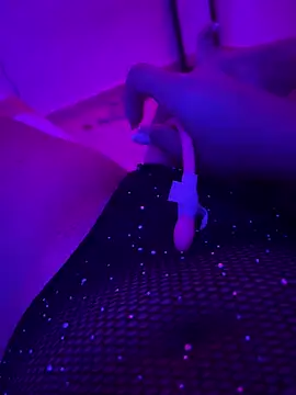 sofia montclair online show from 7, 2, 2026