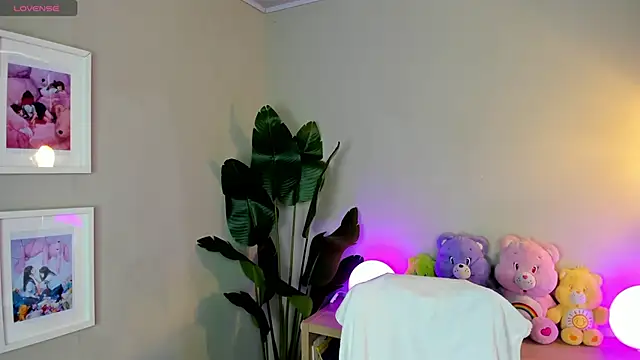 lexirouge   online show from 22, 11, 2025