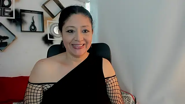 Snapshot of tatis_sofia chatting on 5, 12, 2025 tatis sofia online show from 5, 12, 2025