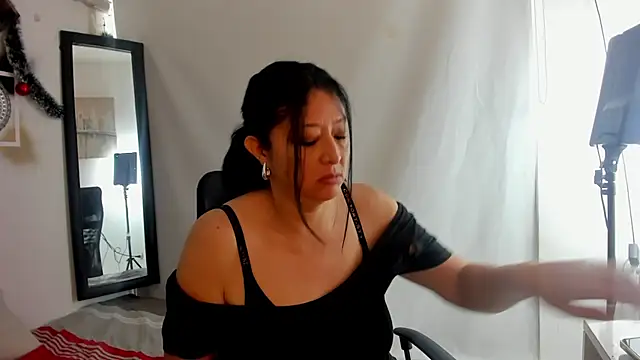 Snapshot of tatis_sofia chatting on 6, 1, 2026 tatis sofia online show from 6, 1, 2026