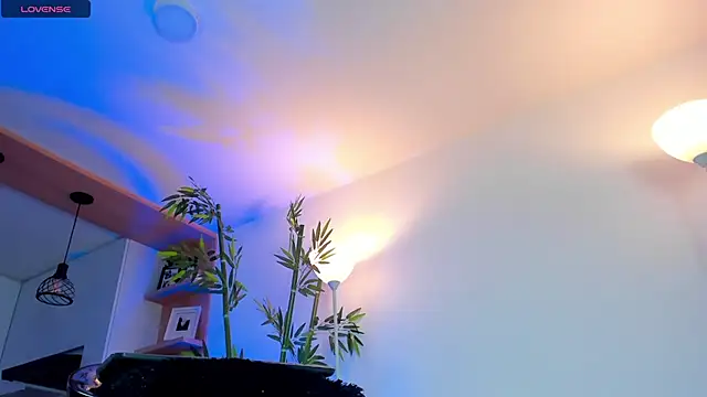 JessicaPratt online show from 4, 3, 2025