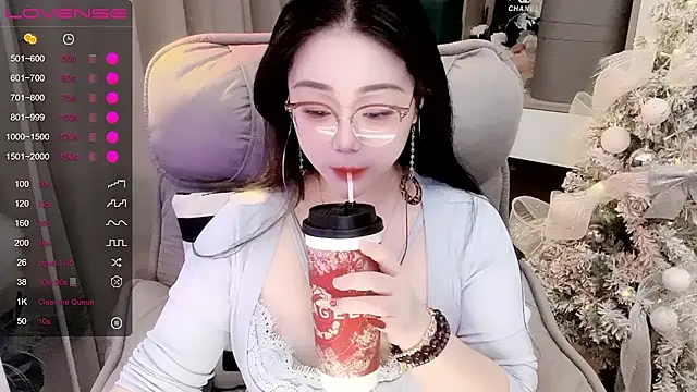 Snapshot of Monica-666888- chatting on 4, 11, 2025 Monica-666888- online show from 4, 11, 2025