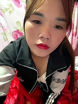 Snapshot of nachi-baby chatting on 28, 11, 2025 nachi-baby online show from 28, 11, 2025