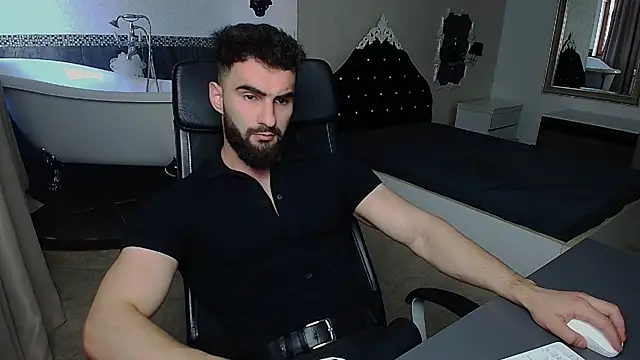 Snapshot of MicahLane chatting on 4, 6, 2026 MicahLane online show from 4, 6, 2026