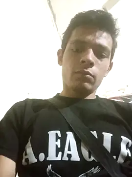 Snapshot of HSexy_Men00 chatting on 15, 11, 2025 HSexy Men00 online show from 15, 11, 2025