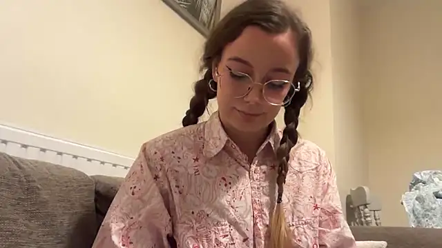 lolatheangel online show from 14, 12, 2025