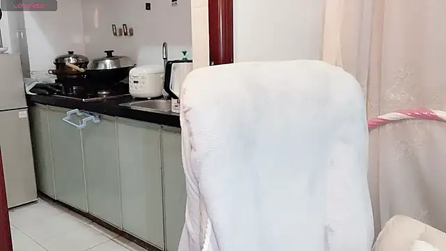 Snapshot of anna-888- chatting on 9, 11, 2025 anna-888- online show from 9, 11, 2025