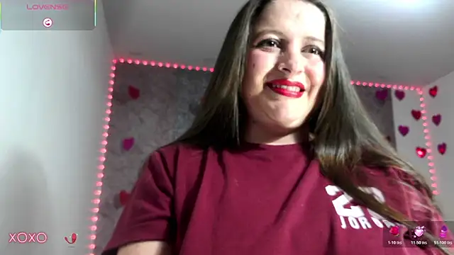 Snapshot of harper1brown chatting on 26, 5, 2026 harper1brown online show from 26, 5, 2026