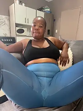 Snapshot of SweetCandy84 chatting on 27, 2, 2026 SweetCandy84 online show from 27, 2, 2026