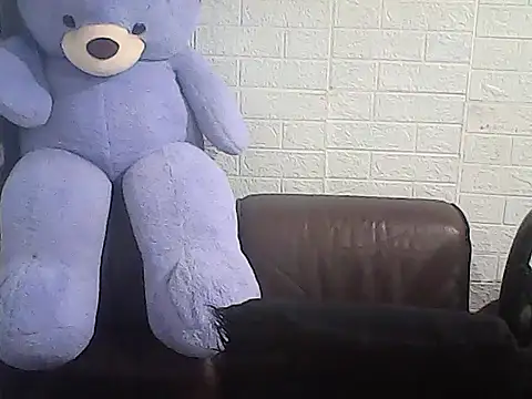 Snapshot of yourasiandesire69 chatting on 6, 11, 2025 yourasiandesire69 online show from 6, 11, 2025