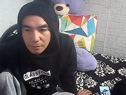 Snapshot of yourasiandesire69 chatting on 9, 11, 2025 yourasiandesire69 online show from 9, 11, 2025