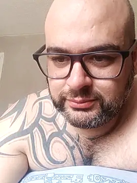 Snapshot of ursosvp chatting on 12, 11, 2025 ursosvp online show from 12, 11, 2025