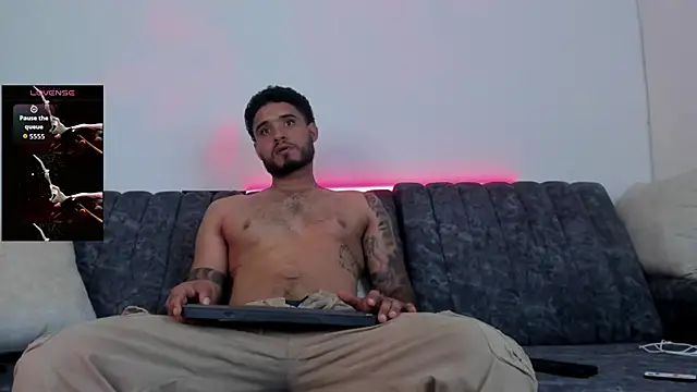 AUSTINN TORRES online show from 6, 3, 2026