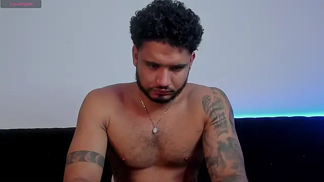 AUSTINN TORRES online show from 16, 4, 2026