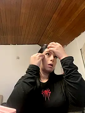 Kloe Novoa online show from 6, 11, 2025