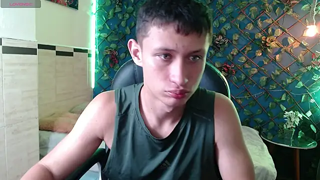 Garuo 18 online show from 23, 11, 2025