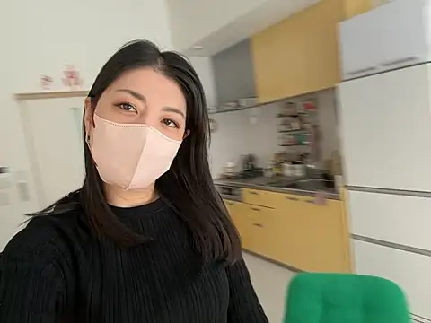 Snapshot of akimix_xoxo chatting on 30, 10, 2025 akimix xoxo online show from 30, 10, 2025